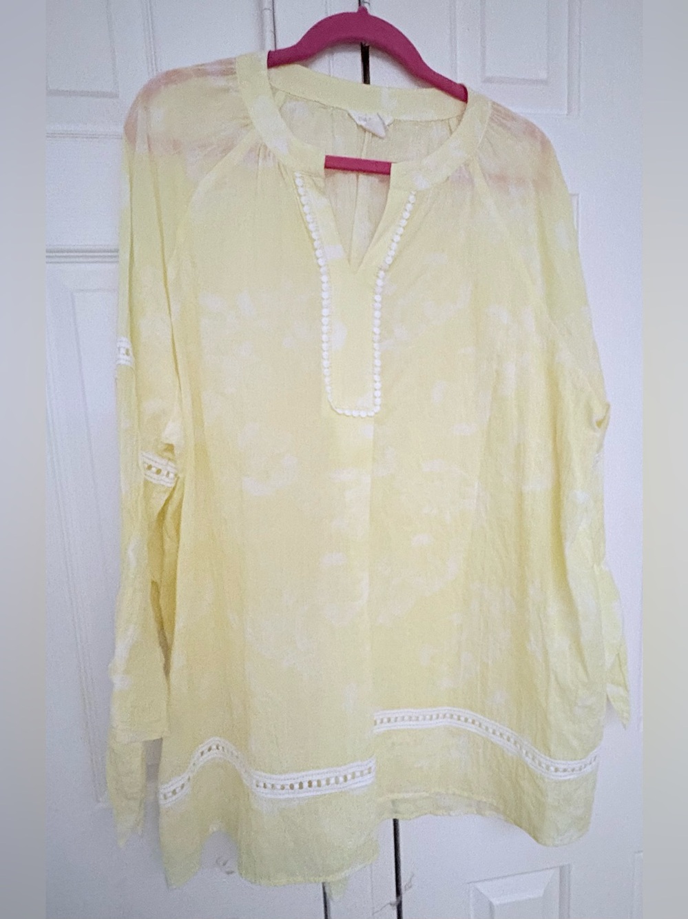 ✨NEW✨ with tags Caslon Light Yellow Women's Tunic Top with crochet Trim -XL